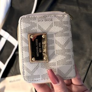 Michael Kors white monogram wallet